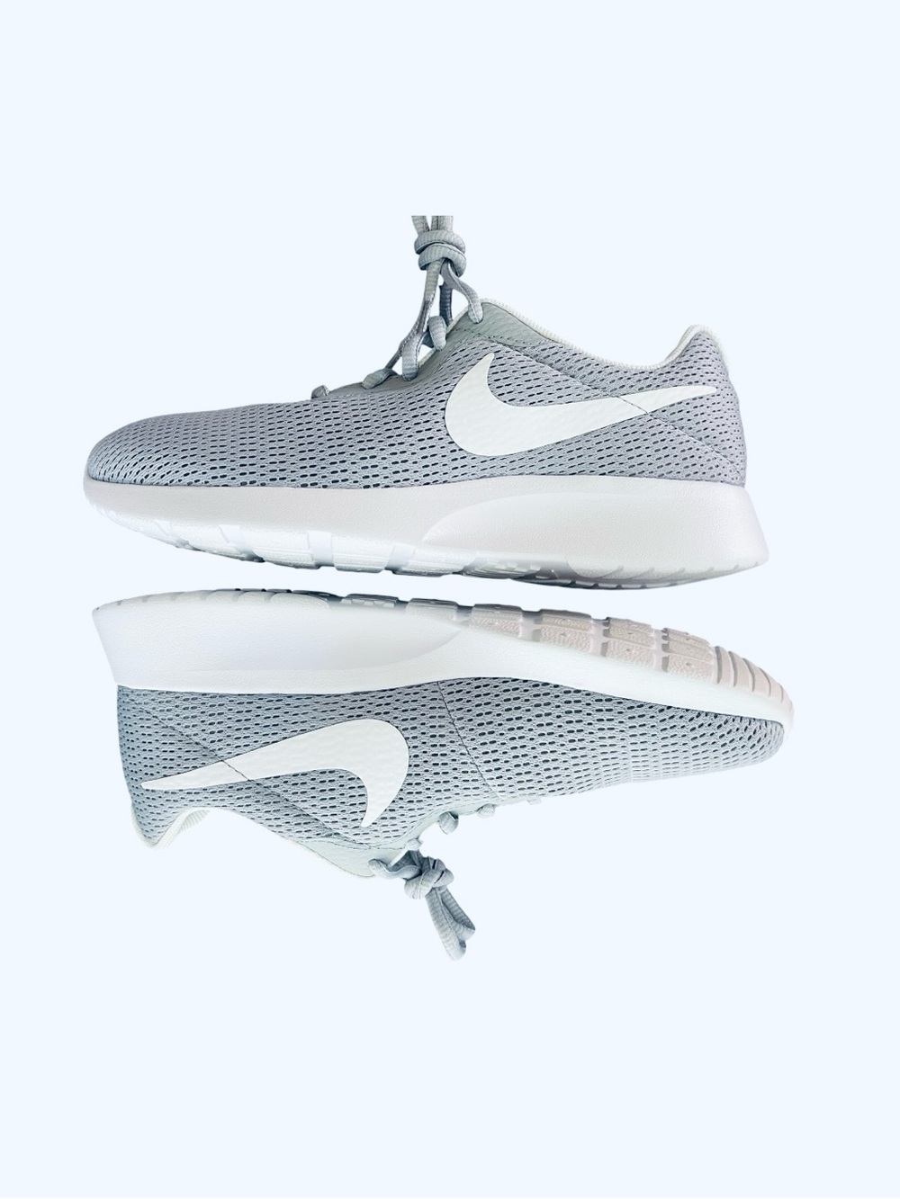 Nike: Tajun, Wolf Grey/White, athletic shoes. - Picture 6 of 9